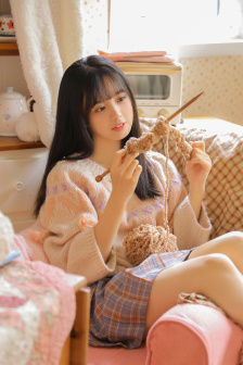 一件一件的剥掉她的衣服